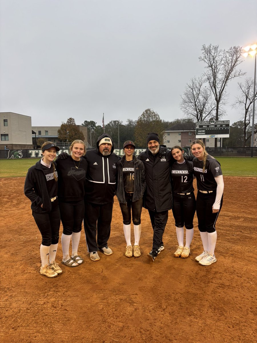 Alexa Miller tweet media