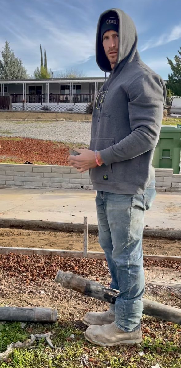 Str8Builder tweet media