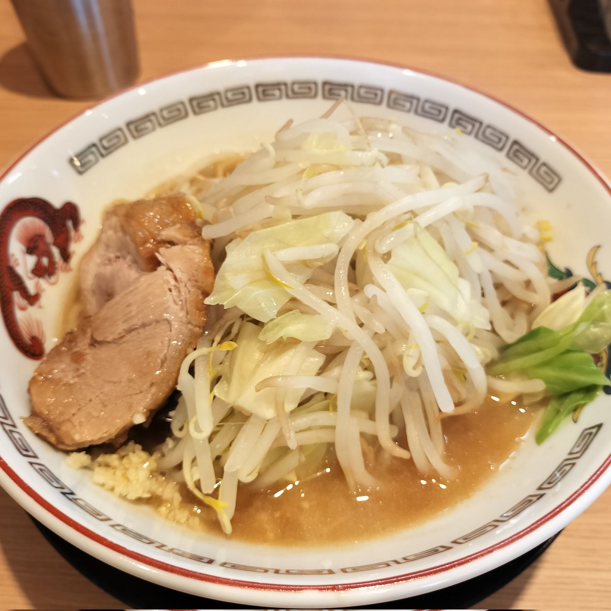 Chiharu6966's tweet photo. 『ラーメン豚山 郡山店』（福島県）

とても美味しかったです。ごちそうさまでした。ありがとうございました。こういうラーメンもたまに食べたくなるんですよね。また行きます。 https://t.co/RPS68JNdex