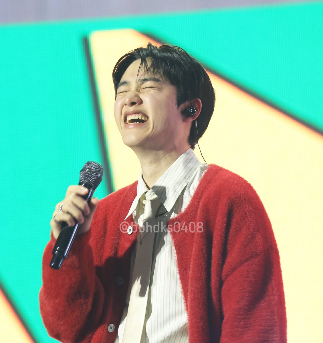 251207 #도경수 #DOHKYUNGSOO

햇살이야!!!

#ASIACONCERT_DOit_THEFINAL
#도경수_두잇더파이널_막콘
#됴콘_막콘_집에안가