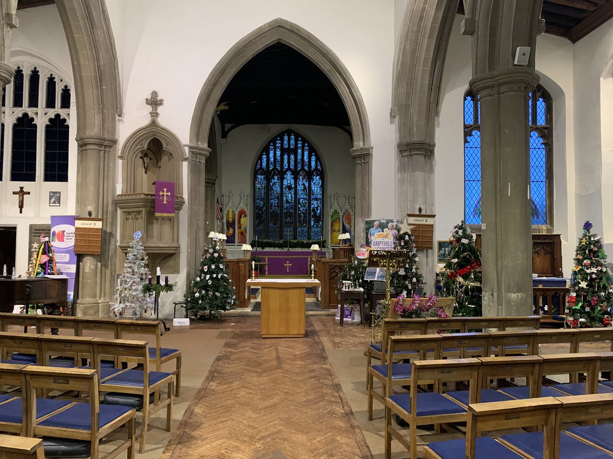 MiddlebrookDave's tweet image. Churches of the week (7/12) - 1: good to lead communion and preach at 8am and 9:30am services at St Andrews Church, Ampthill. The church is enjoying their Christmas Tree Festival this weekend.