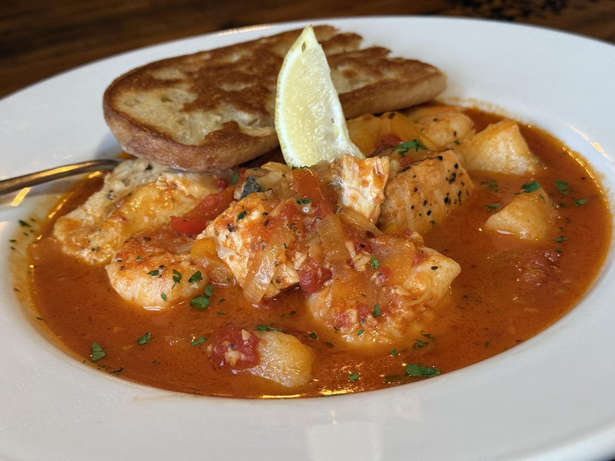 #SundayReading on the #NittanyEpicurean features <a href="/theTLPsmokeshow/">this little pig american cuisine</a> <a href="/steelleafbrew/">Steel Leaf Brewing Company</a> Mira Buffalo <a href="/blueeyedbakerr/">Blue Eyed Baker</a> Buffalo Olde Brewery <a href="/TaqueriaLosMaya/">Taqueria Los Mayas</a> <a href="/theplacebuffalo/">theplacebuffalo</a> <a href="/Schwabls/">Schwabl's Restaurant</a> <a href="/ColesBuffalo/">Coles Buffalo</a> and more. Check it out! #food #buffalorestaurants #gobills
nittanyepicurean.blogspot.com/2025/12/sunday…