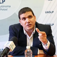 "La dictadura de Cuba no está disppuesta a aceptar el diálogo político" Julio Antonio Fernández en #CorresponsalesenLínea <a href="/CenLinea/">CorresponsalesOk</a> por laoncediez.buenosaires.gob.ar