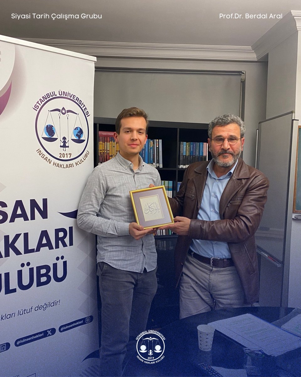 Siyasi tarih çalışma grubumuzun ilk haftasında Prof. Dr. Berdal Aral ile ‘Küresel Güvenlikten Küresel Tahakküme: BM Güvenlik Sistemi ve İslam Dünyası’ konusunu ele aldık. Değerli katkıları ve ufuk açıcı anlatımı için hocamıza teşekkür ederiz 🙏🏼