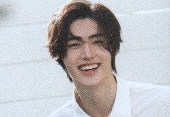 reply tags for our birthday boy #SUNGHOON 🩶

WINTER STAR SUNGHOON
#23yearsOfHOONmoon
#내가_오늘생일인_박성훈이다