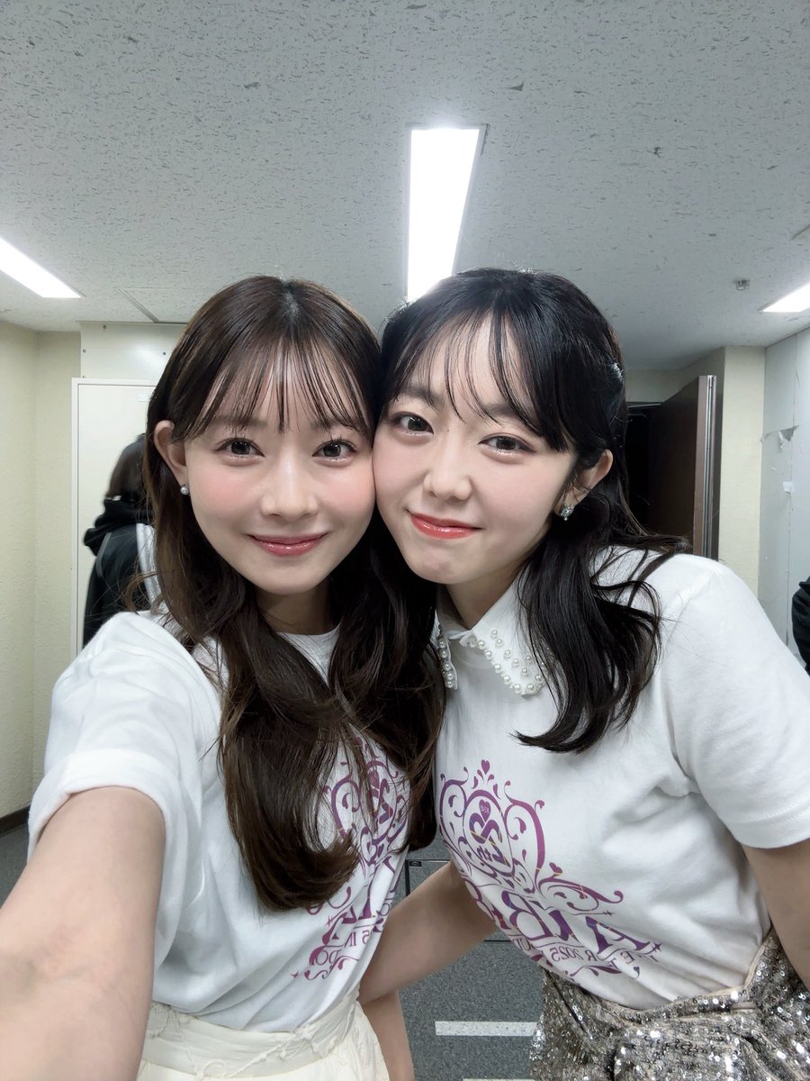 miyukiofficial9's tweet photo. いつも優しく話してくれる峯岸さん❣️大好き！今日かっこよかったです！！
#AKB48は青春ですin武道館 
#AKB48_20thyear https://t.co/ES0oJQ4mrO