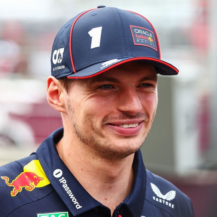 APENAS UMA PALAVRA PRA MAX VERSTAPPEN: ESPETACULAR.

PILOTO COM MAIS VITÓRIAS E POLES EM 2O25.

DEMAIS.