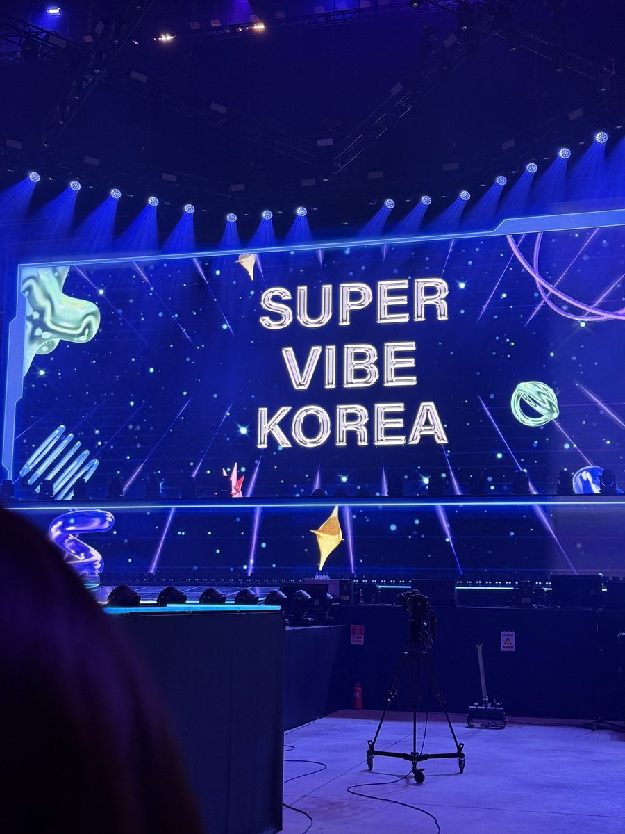 dmsthq's tweet photo. 앙! 😍 https://t.co/ZLtaPN91vF