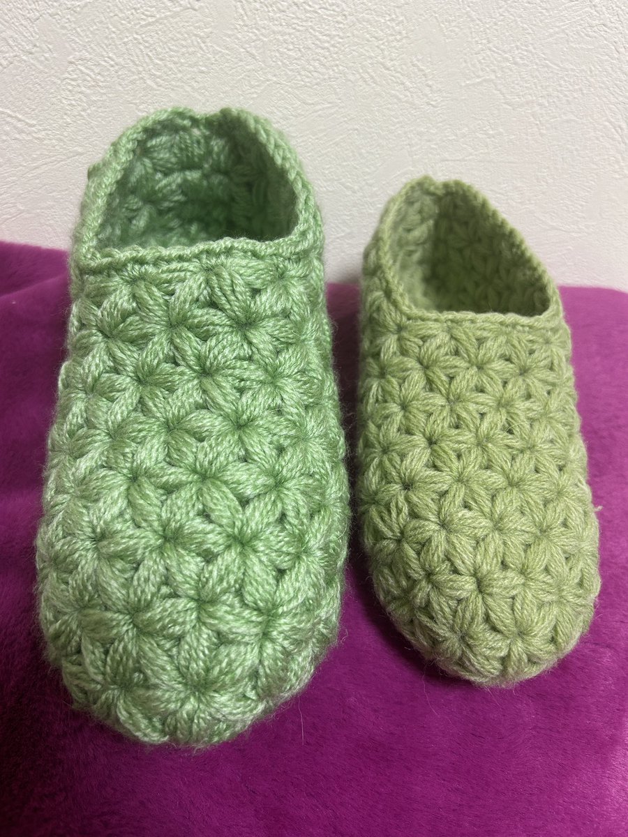 大きいのできた
くつ下の上からはけるサイズがやっぱりいいね👍

昼に作ったやつとこんなにサイズが違う