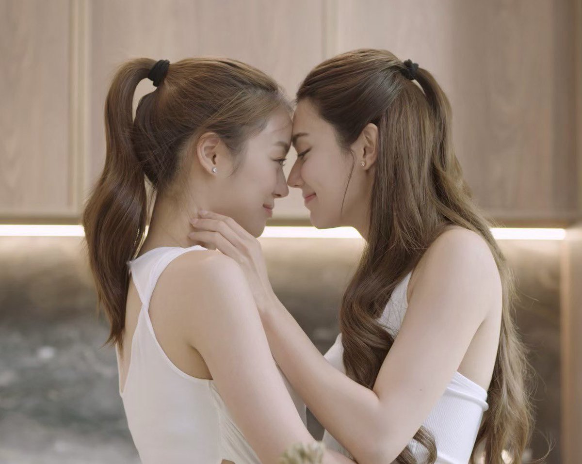 🐰🦊                                         🧸🦋