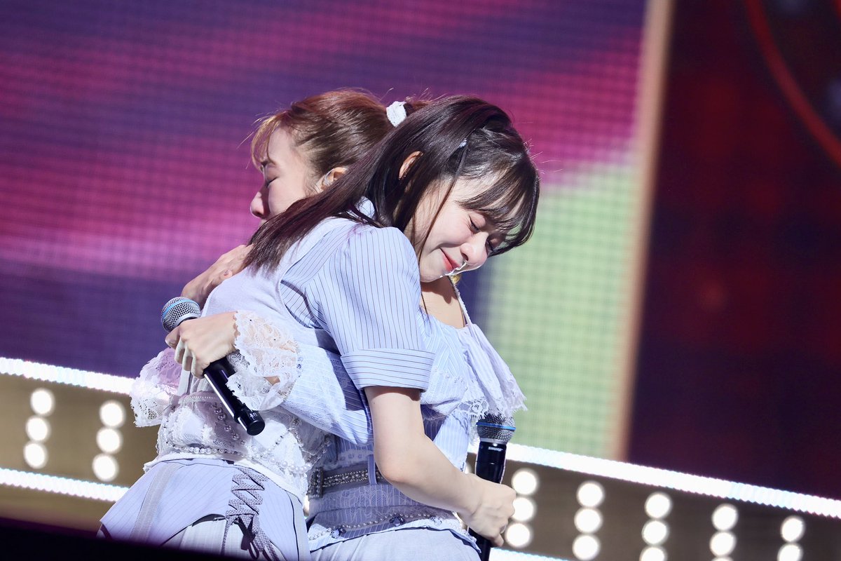 AKB48_staff's tweet image. ୨୧････ #AKBは青春ですin武道館 ････୨୧

4日間6公演 本当にありがとうございました🎂🥄𓄹𓈒

総勢242名で作り上げたコンサート
お楽しみいただけましたか?
これからもAKB48の青春は続いていきます🌱 ͛.*
応援よろしくお願いいたします🌸

Huluのアーカイブはこちら💌
hulu.jp/store/akb-live…