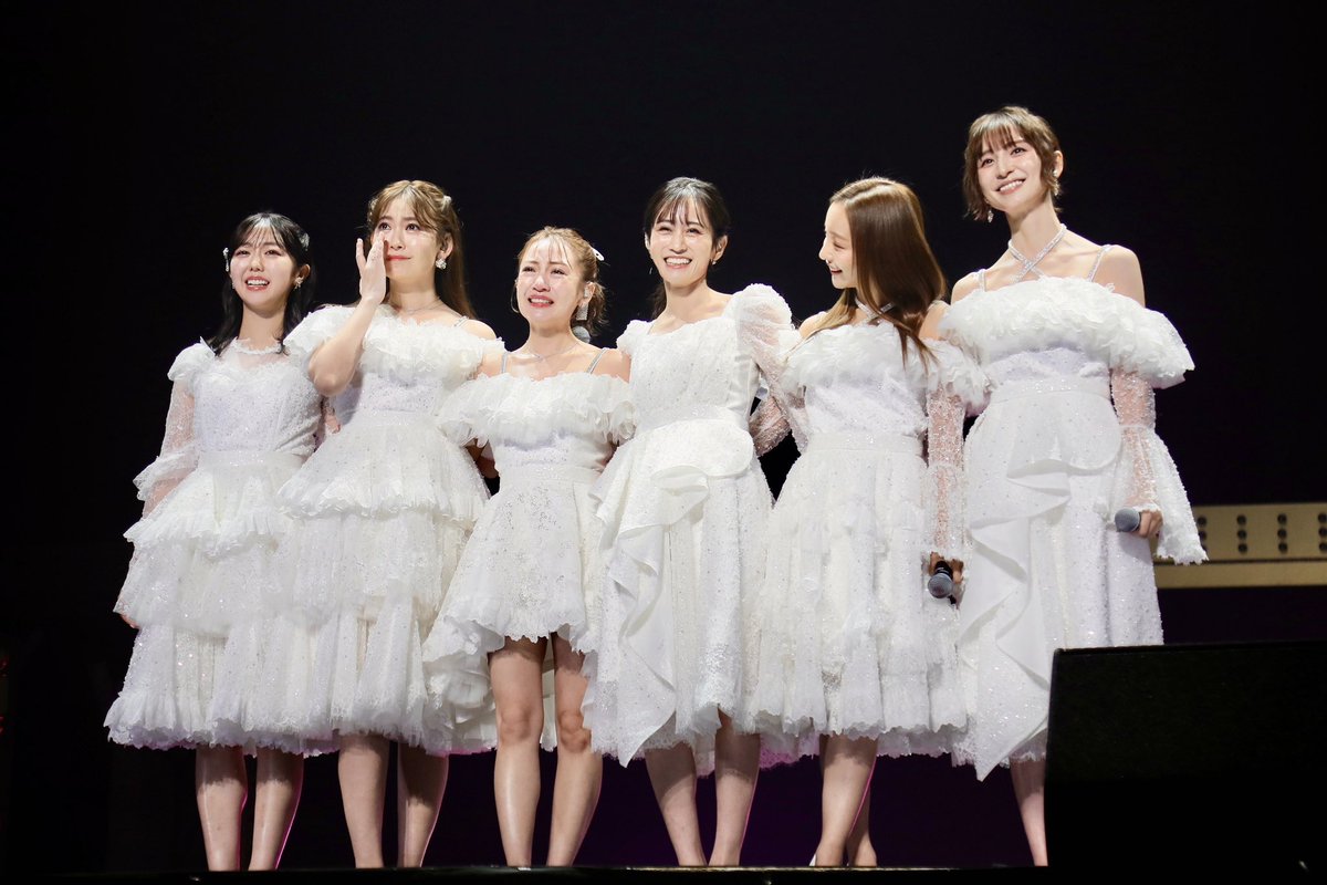 AKB48_staff's tweet image. ୨୧････ #AKBは青春ですin武道館 ････୨୧

4日間6公演 本当にありがとうございました🎂🥄𓄹𓈒

総勢242名で作り上げたコンサート
お楽しみいただけましたか?
これからもAKB48の青春は続いていきます🌱 ͛.*
応援よろしくお願いいたします🌸

Huluのアーカイブはこちら💌
hulu.jp/store/akb-live…