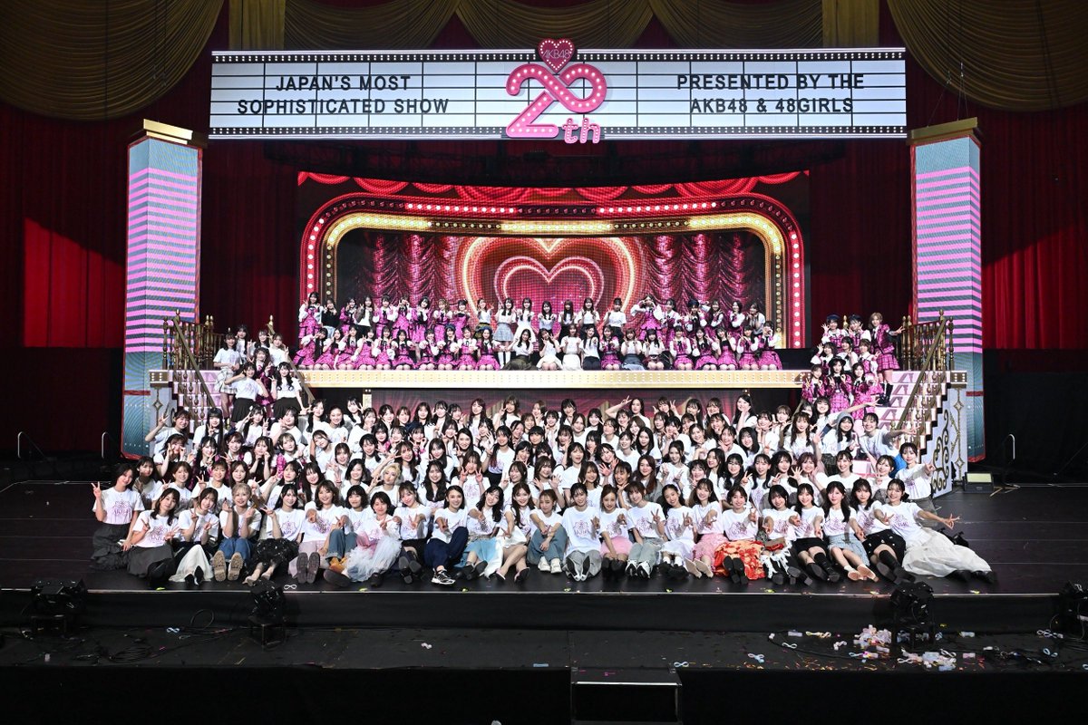 AKB48は青春ですin武道館 4日間全6公演ありがたぐちでした！ 沢山のOG
