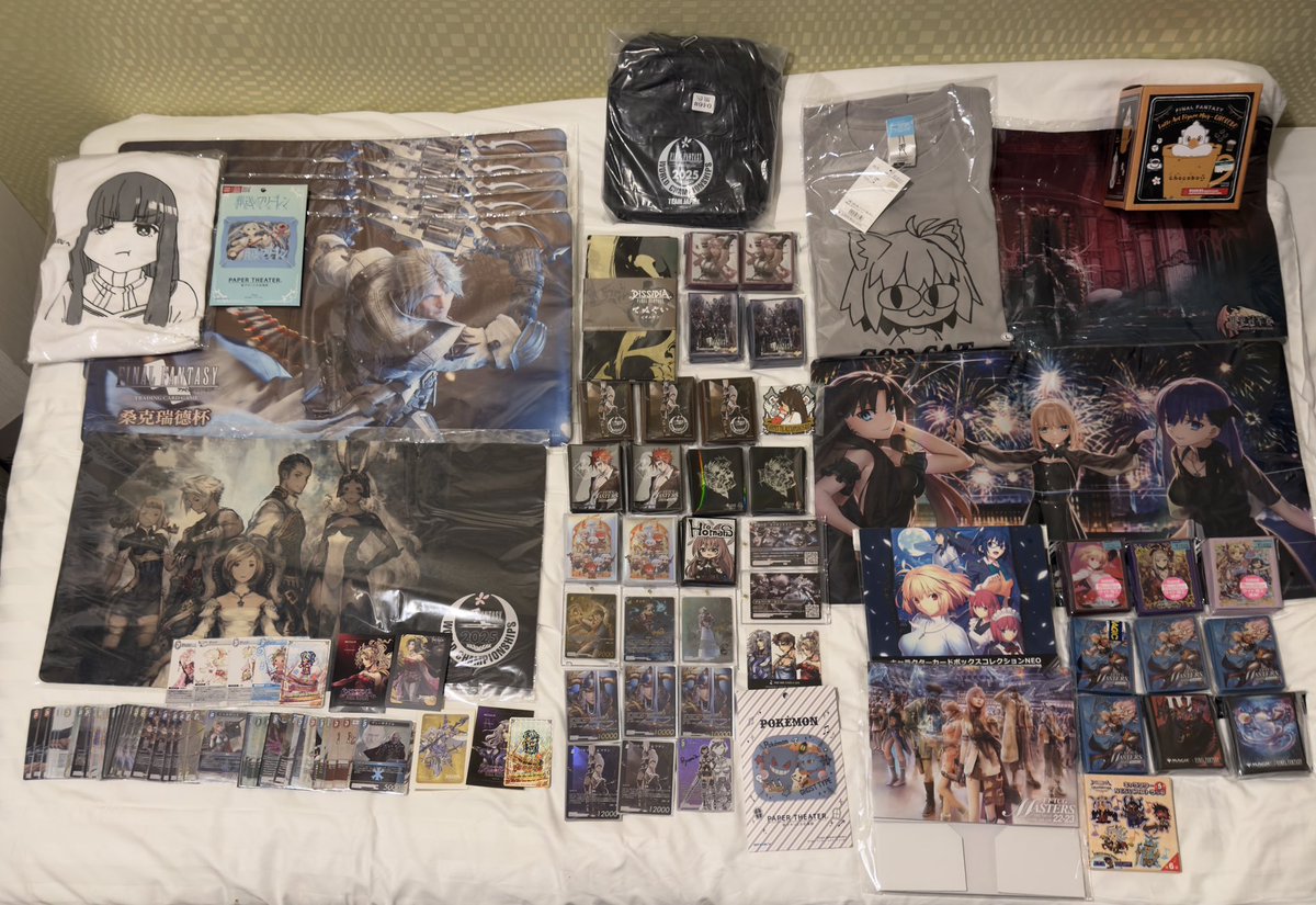 « How much stuff did you bring back from your trip to the #FFTCG World Championship 2025 ? »

Me : « Yes »