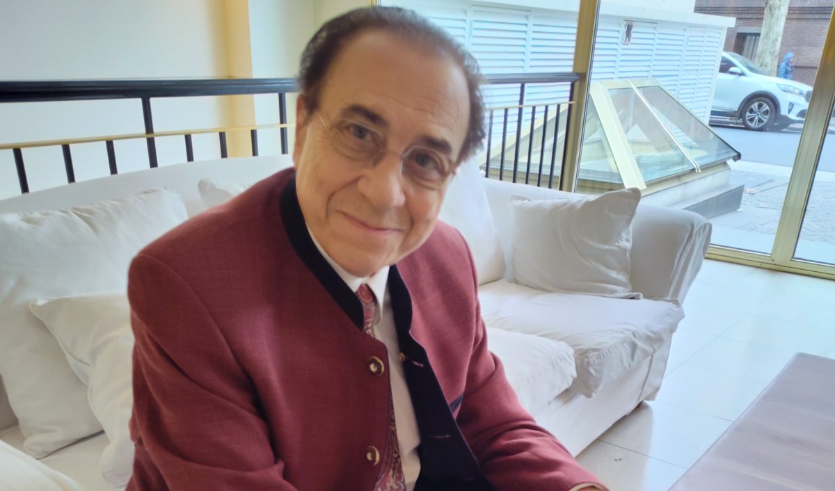 "Mi amor por la Francia se traduce a través de mi trabajo" Juan David Nasio en #CorresponsalesenLínea <a href="/CenLinea/">CorresponsalesOk</a> por laoncediez.buenosaires.gob.ar