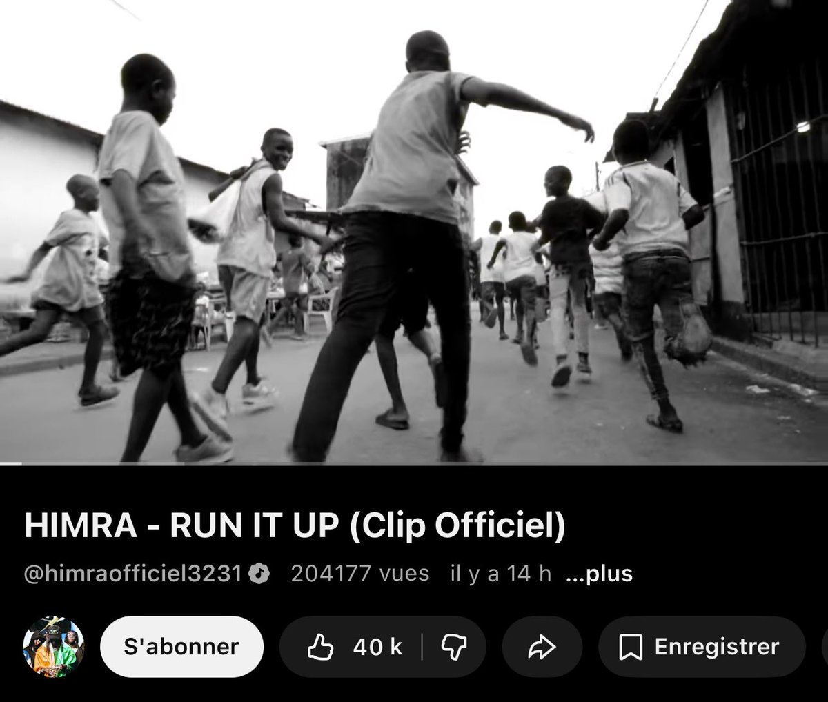 levgeekshow's tweet image. Les likes 👀👀👀