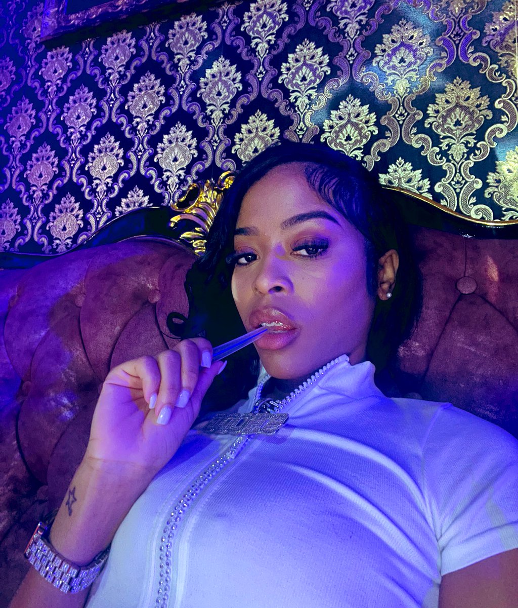 ASTYARR's tweet image. 