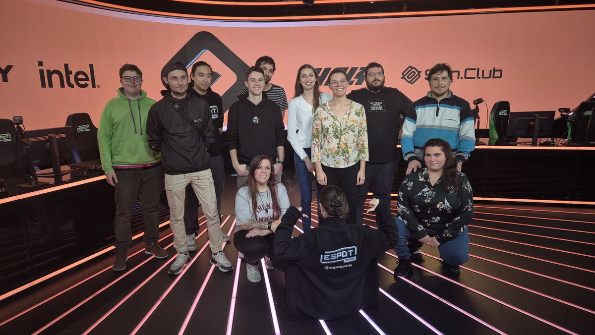 Fin de l'Elite For All 3, organisé par <a href="/Minaleyy_CS2/">Minaleyy</a>, accompagné par <a href="/espotparis/">ESpot</a>, <a href="/IntelFrance/">Intel France</a>, <a href="/holysquad_fr/">HOLY Squad France®</a>, <a href="/TeamVitality/">Team Vitality 🐝</a> et skinclub  
Merci à <a href="/Mikow_Taverene/">Mikow</a>, <a href="/4ndi_i/">ANDii</a> , <a href="/Marvhellours/">Em</a>, <a href="/Little_Dino__/">T1 Dino</a> et lurrell pour l’accompagnement.