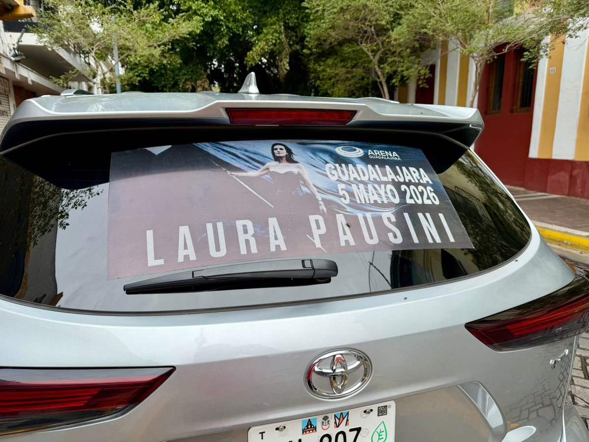 pausinianosmx's tweet photo. Publicidad lista para el concierto de @LauraPausini @Laura4uOfficial en la @ArenaGdlMx el próximo 5 de mayo. Gracias @Pancholino9 😘 https://t.co/pDHshPnV4i