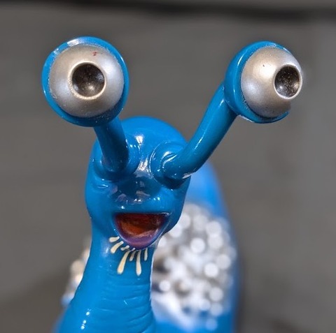 火星怪獣 ナメゴン 高11/奥11（cm） ブルマァク復刻 ソフビフィギュア