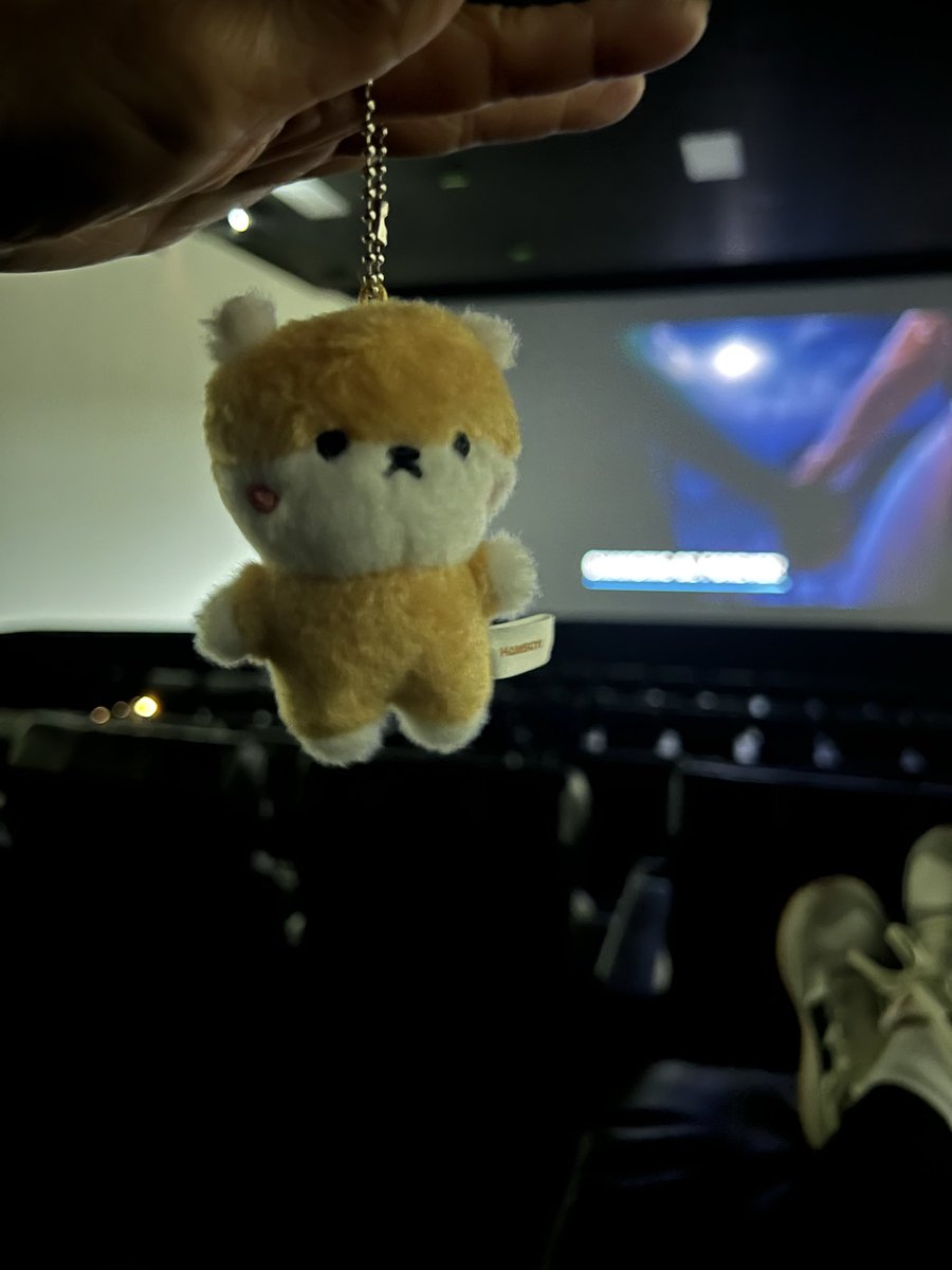 brokebebe0926's tweet photo. Connect X Round 2 with my child. This time with ScreenX 
#MONSTAXINCINEMAS #MONSTAX_CONNECTX #monstax #몬스타엑스  #몬베베 https://t.co/fiaJxjmwTQ