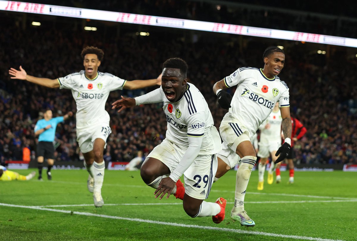 TrentG1919's tweet image. Why is Gnonto always on the floor 😭
#LUFC