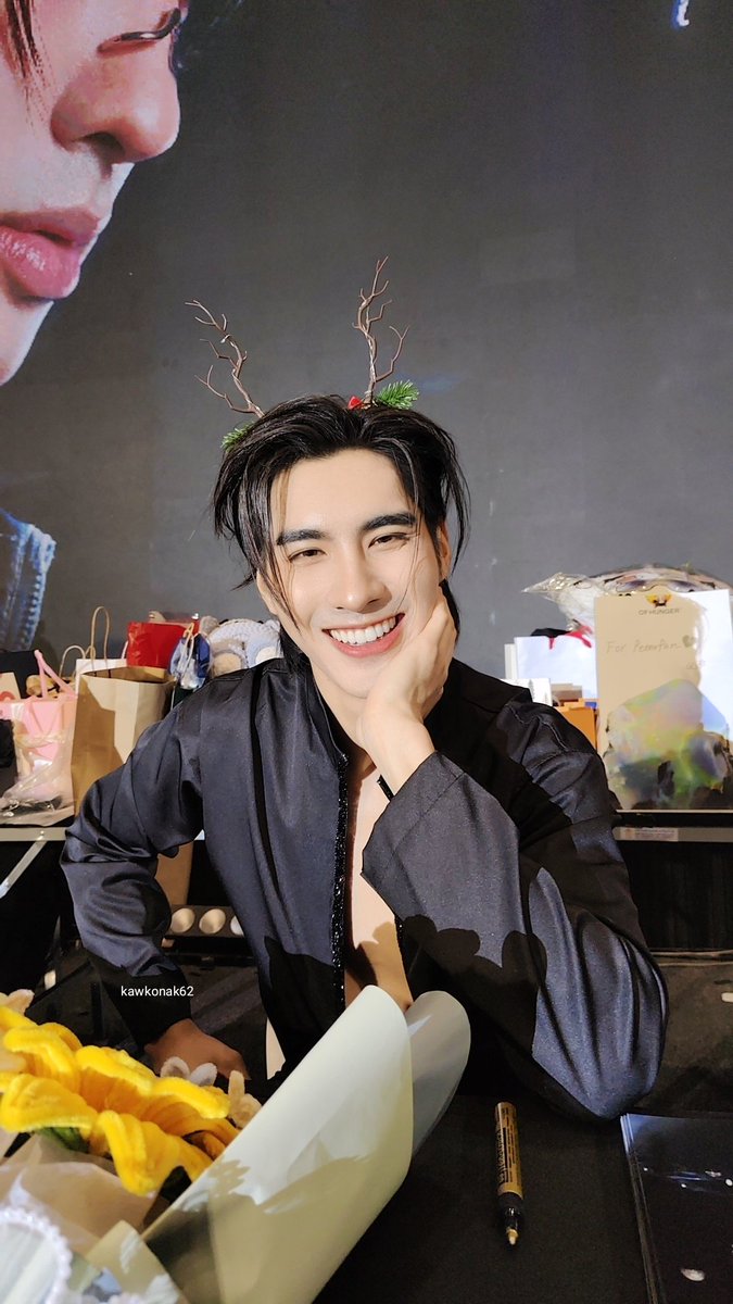 tige_rpinkk's tweet photo. Happy birthday na ka 🎂
งานวันนี้สนุกมาก น้องแพนเต้นเก่งมาก
หล่อมากด้วย💚🥰 บัตร = 0 บาท
#รอยยิ้มพิมพ์ใจ
#PeterPanBirthdayMeet
#peterpanzz_w
#peterpancake https://t.co/RRbTxzxwIM
