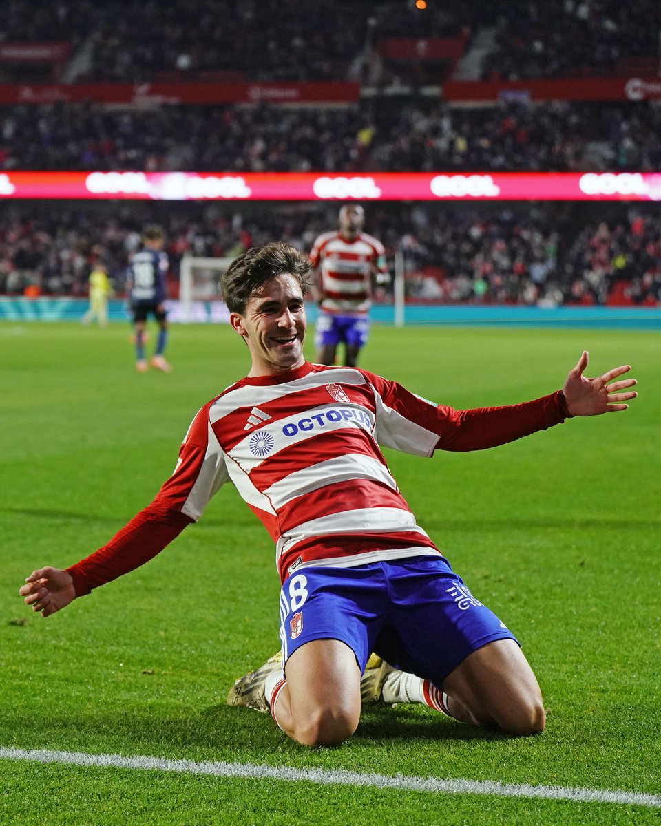 Granada CF ❤️⚪️ tweet media