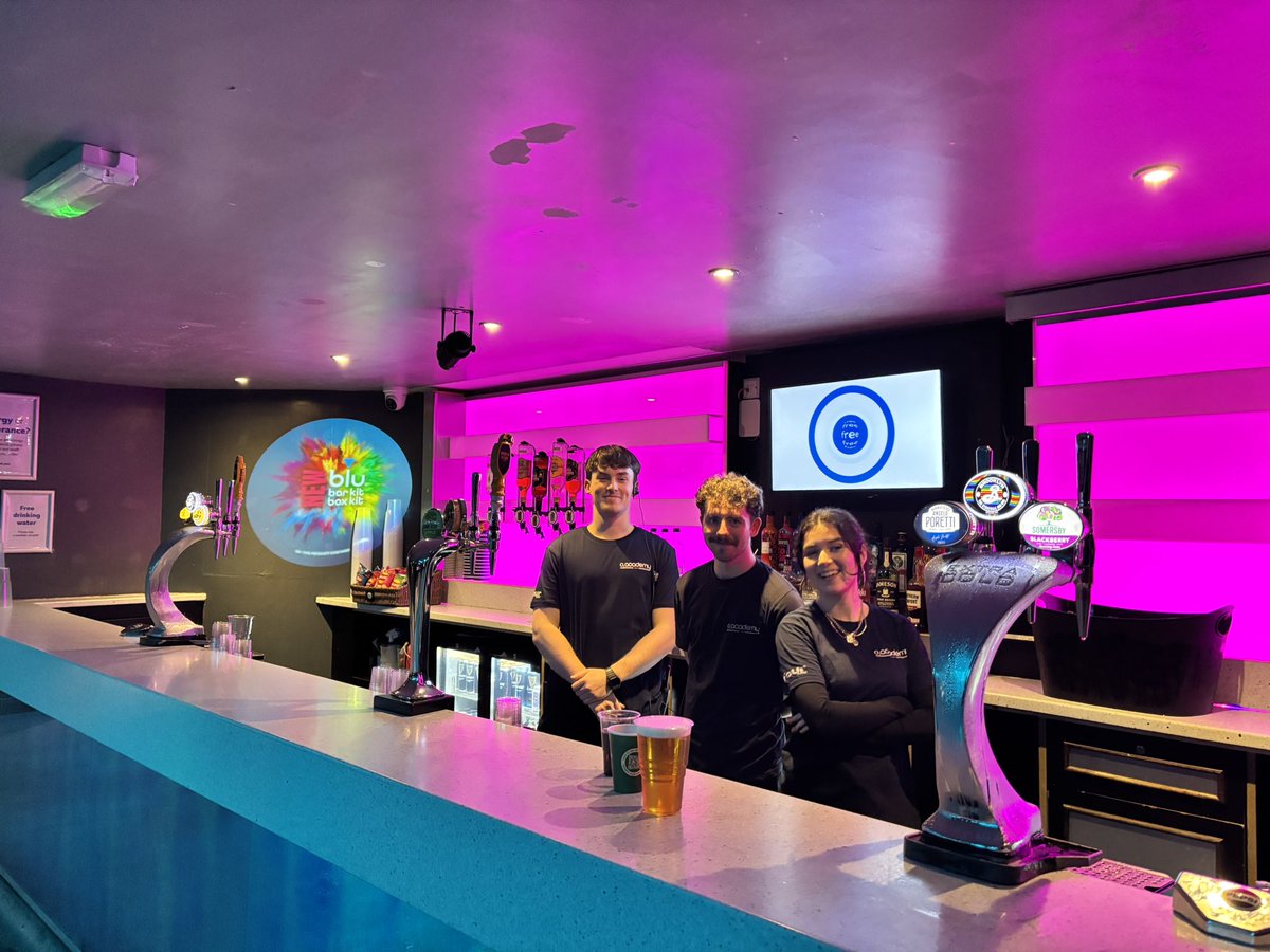 Big shout out to the bar staff last night down stairs at the <a href="/O2AcademyLeeds/">O2 Academy Leeds</a> for the <a href="/thecharlatans/">The Charlatans</a>  gig cracking team thanks for everything you’re the best!! (Told you I’d post a pic!!)