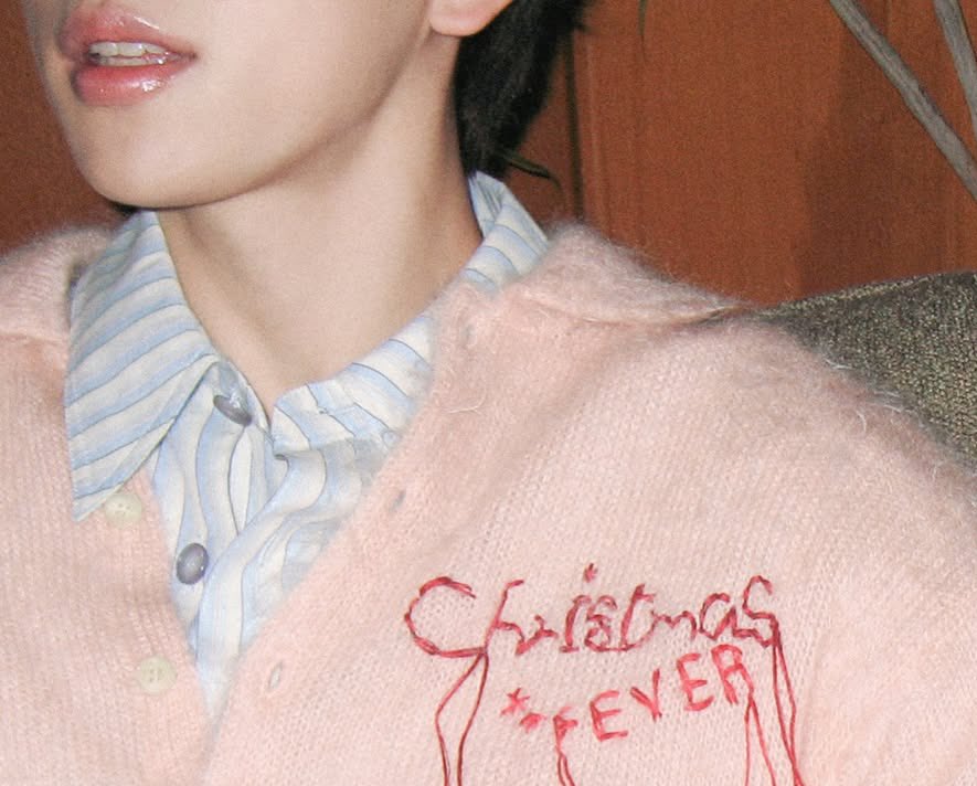 jyverse2's tweet image. one thing about jinyoung: lips STAY moisturized