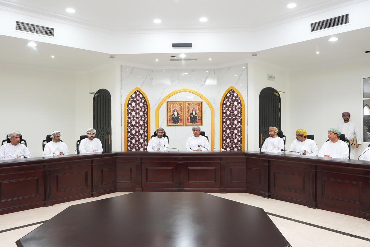 وقّعت وزارة الثروة الزراعية والسمكية وموارد المياه عقدًا مع شركة مدن المستقبل (تدوم) لتشغيل نظام وطني لتتبع قوارب الصيد، بهدف تعزيز استدامة الثروة السمكية وتنظيم عمليات الصيد باستخدام تقنيات حديثة لتعزيز  منظومة الأمن البحري من خلال تقنيات حديثة تتيح متابعة حركة القوارب على مدار