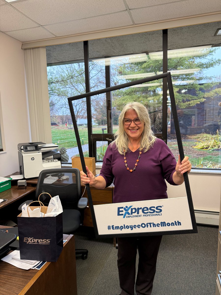 ExpressProsOhio's tweet photo. Congrats to Mary, October’s Administrative Employee of the Month! 🎉 Her professionalism and positive attitude have made a real impact with our clients. Well done, Mary! #TeamExcellence #EmployeeoftheMonth #AdministrativeStaffing https://t.co/pOnUBgfddA