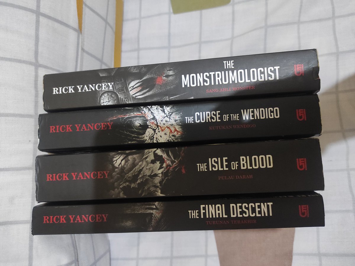 shyoahanzon's tweet image. Resmi menamatkan Monstrumologist series dan yap, terimakasih untuk traumanya 😭👍🏻