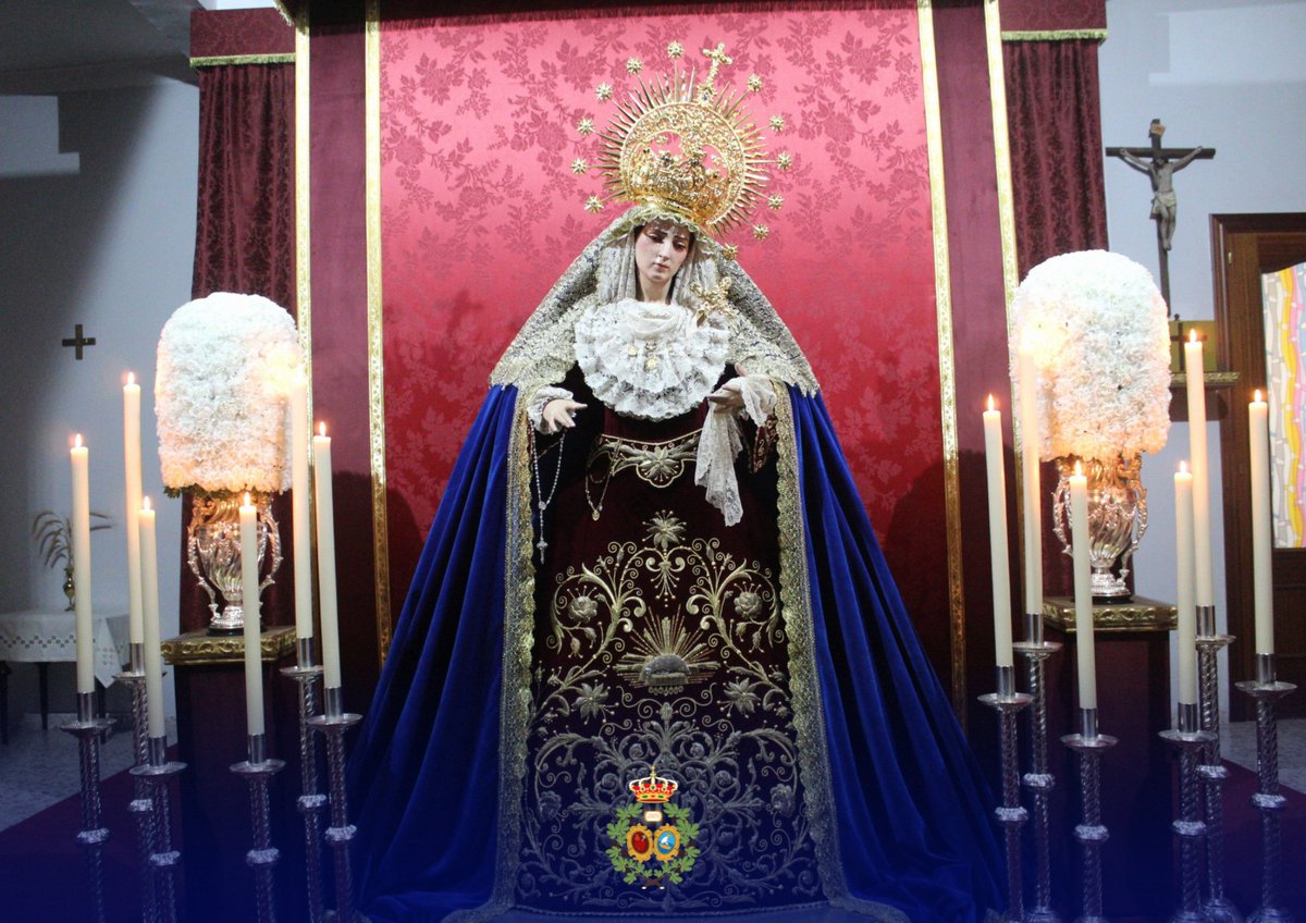 DEVOTO BESAMANOS 

Nuestra Señora del Prado en su Dolor, se presenta ataviada para su Devoto Besamanos con motivo de la Solemnidad de la Inmaculada Concepción.

🔵Mañana desde las 10:00h. hasta las 20:00h. permanecerá abierta la Capilla de forma ininterrumpida.