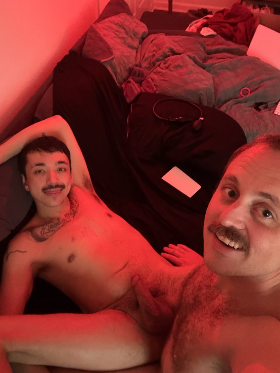 kyleXXXfields tweet picture