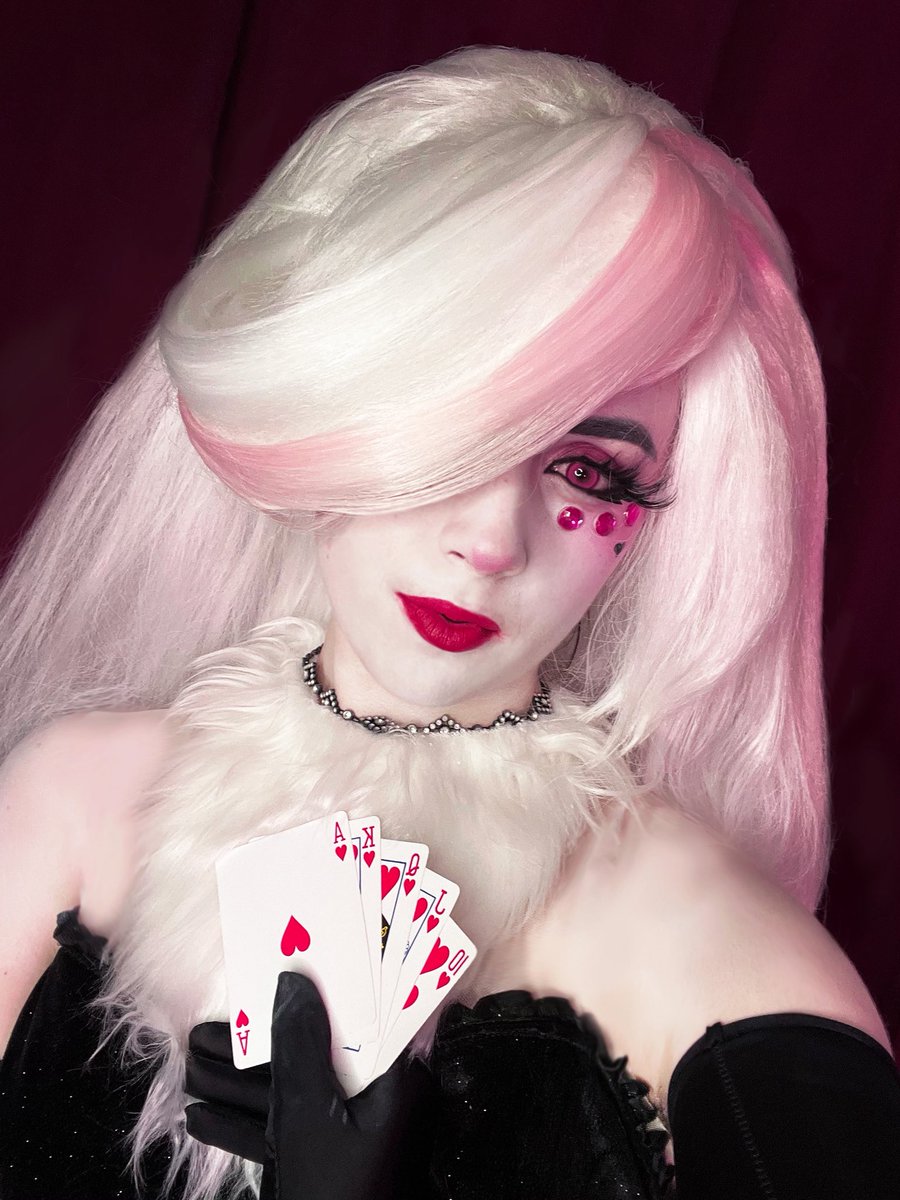 angeldustii's tweet image. it’s been so very long
since lady luck kissed you… ♥️