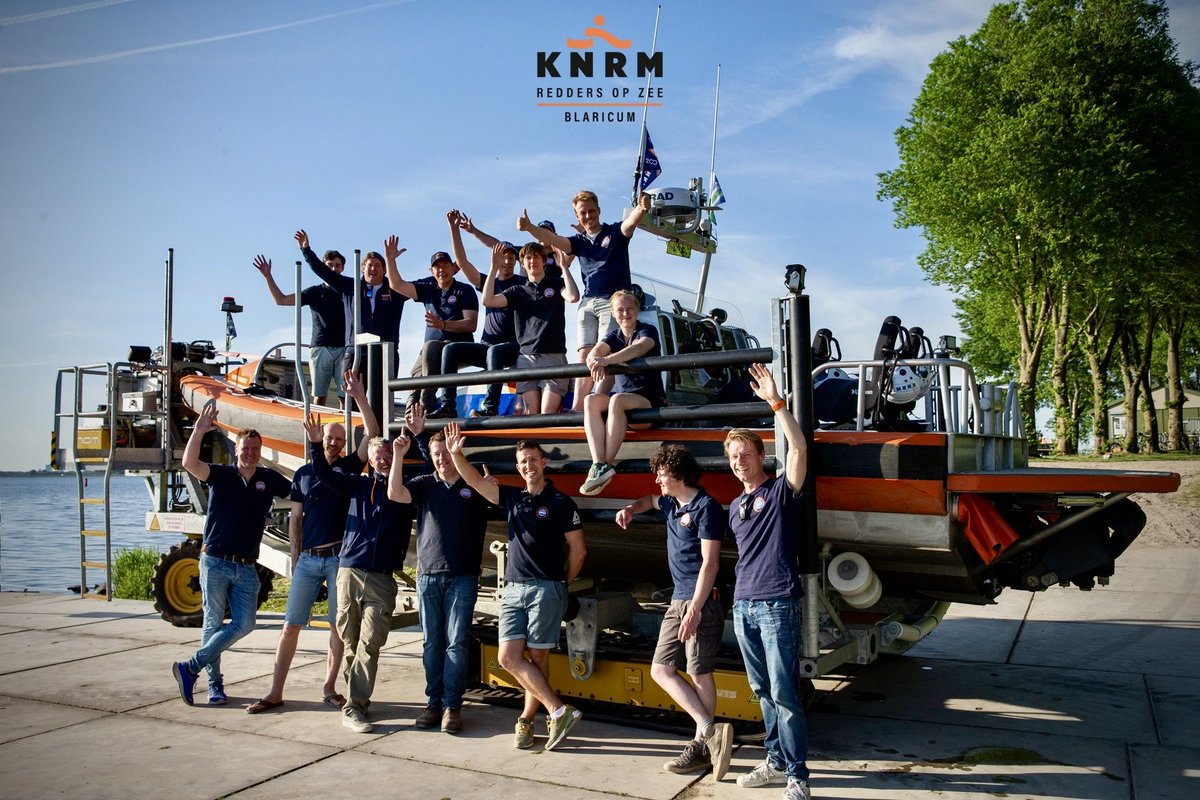 💙 7 December 2025 / Dag van de Vrijwilliger 💙

We zijn enorm trots op onze vrijwilligers van de KNRM Blaricum – Onze helden die dag en nacht - 24/7 klaarstaan om levens te redden van mensen in nood! Drop een 💙 voor onze vrijwillige redders!

#DagvandeVrijwilliger #KNRMBlaricum