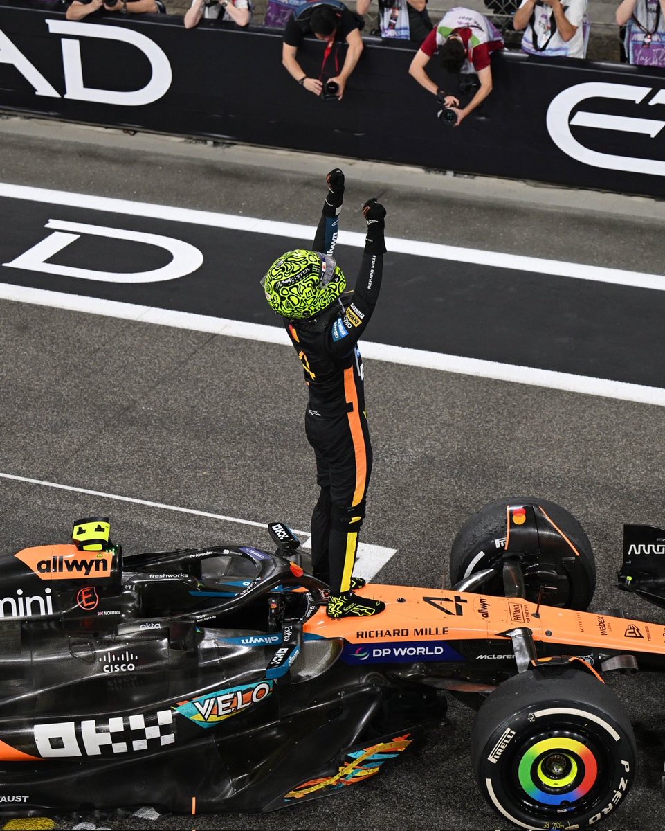 There you have it … 
The 2025 #F1 World Champion … <a href="/LandoNorris/">Lando Norris</a> for <a href="/McLarenF1/">McLaren Mastercard Formula 1 Team</a> 
#F1 #AbuDhabiGP🇦🇪🐪 #F1Finale