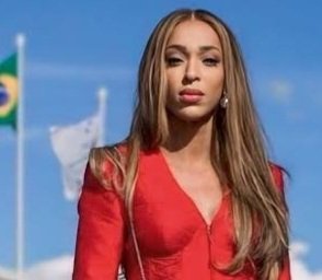 PARABÉNS À Érika Hílton. 
Escolhida Pela Marie Claire Como A MULHER DO ANO