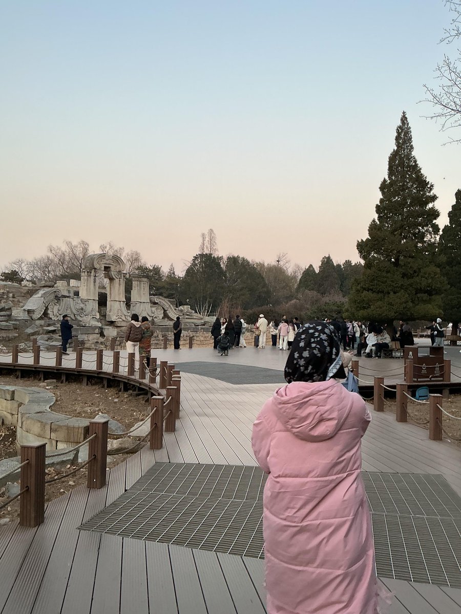 hamasahAlif's tweet photo. #北京 冬天了！  那么漂亮的地方~

 📍北京圆明園 https://t.co/IRJuxOlQSB
