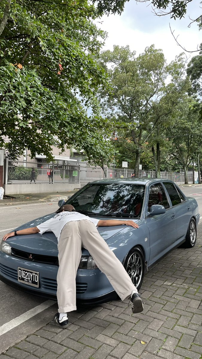 ___topee's tweet image. u take care of me, i’ll take care of u