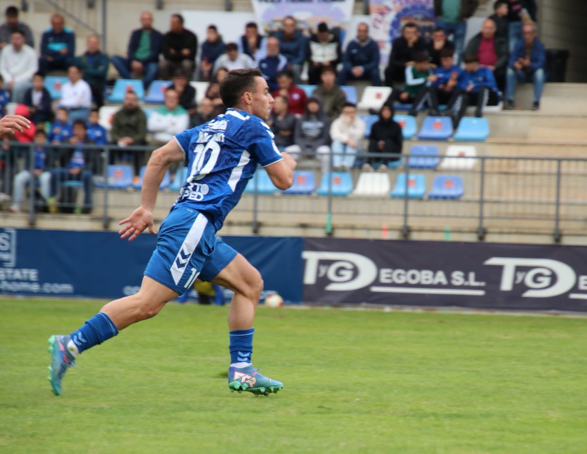 CS Puertollano CF tweet media