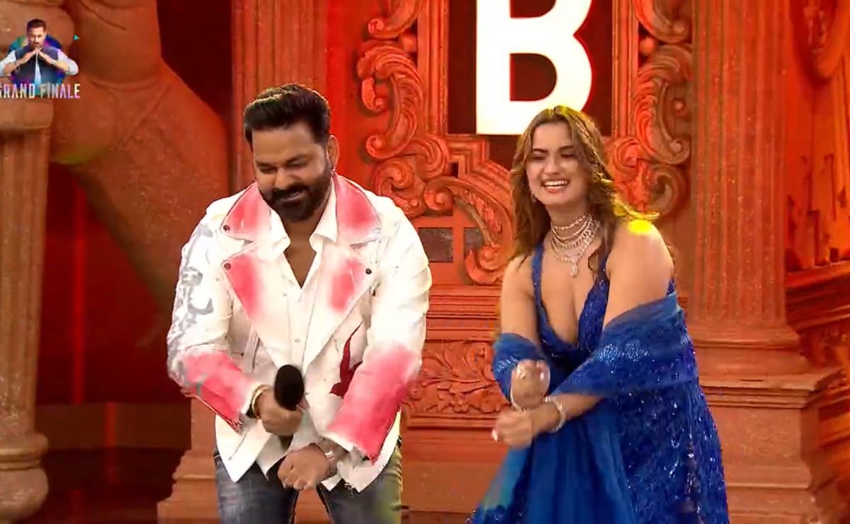 7_Harsh_Words's tweet image. Power Star #PawanSingh ne stage pe Garda uda diya!

His Dance performance with Neelam and #SalmanKhan was full-on fire.🔥

#BiggBoss19 #BB19