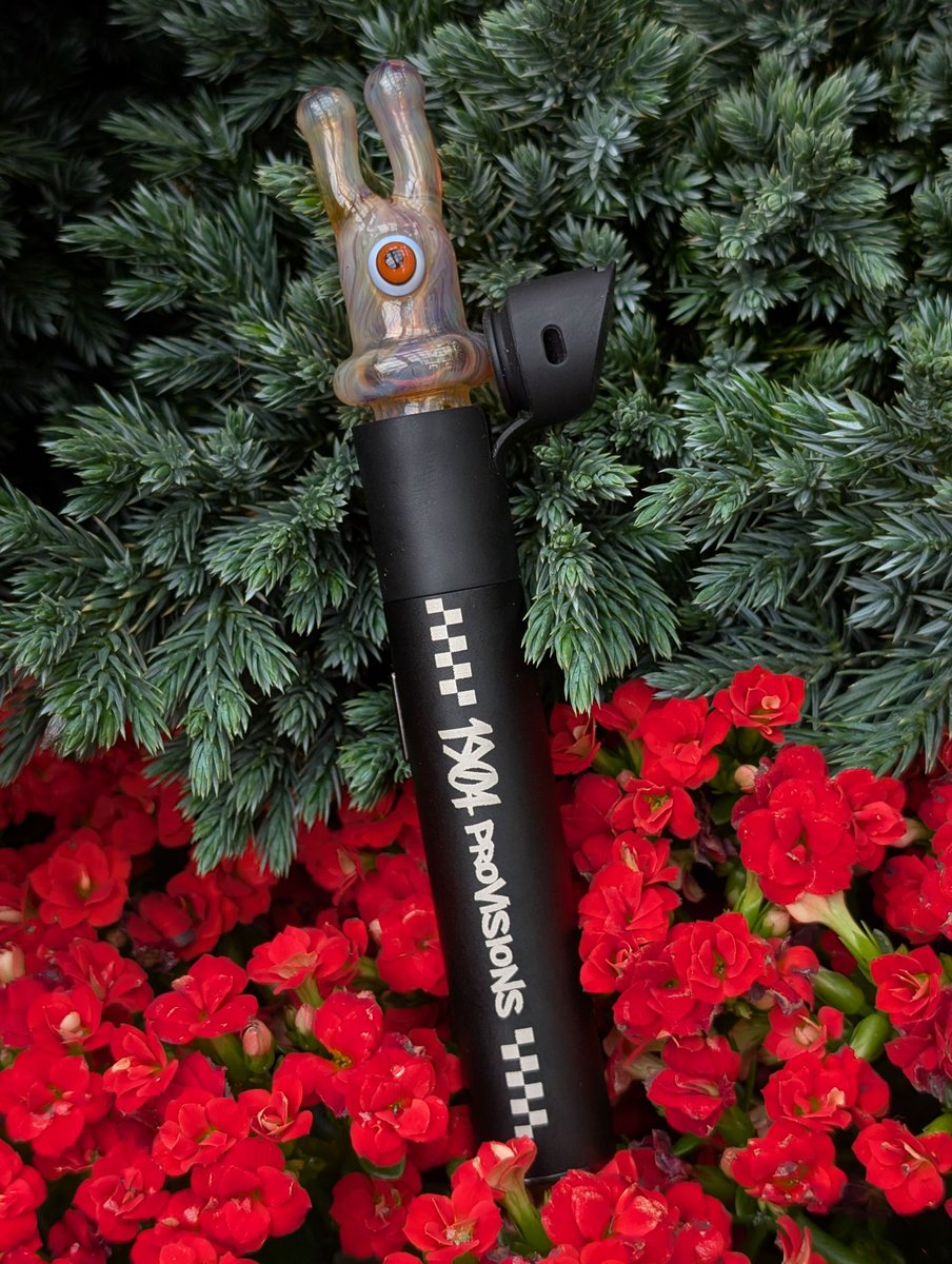 1904 Merch tweet media