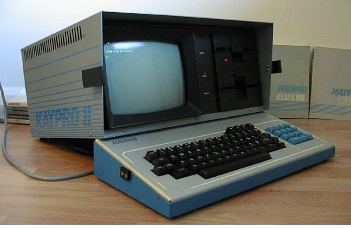 LeeEngvall's tweet photo. The original laptop. #kaypro https://t.co/om2egExvQe