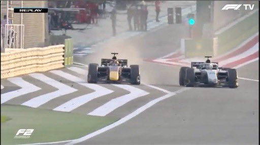 ノリスにペナルティ無いのか！？
と言う意見多数だけど、
この時と同じ裁定かなと

2020 F2 角田がマゼピンに押し出し
→角田コース外アドバンテージ審議後お咎めなし

#f1jp