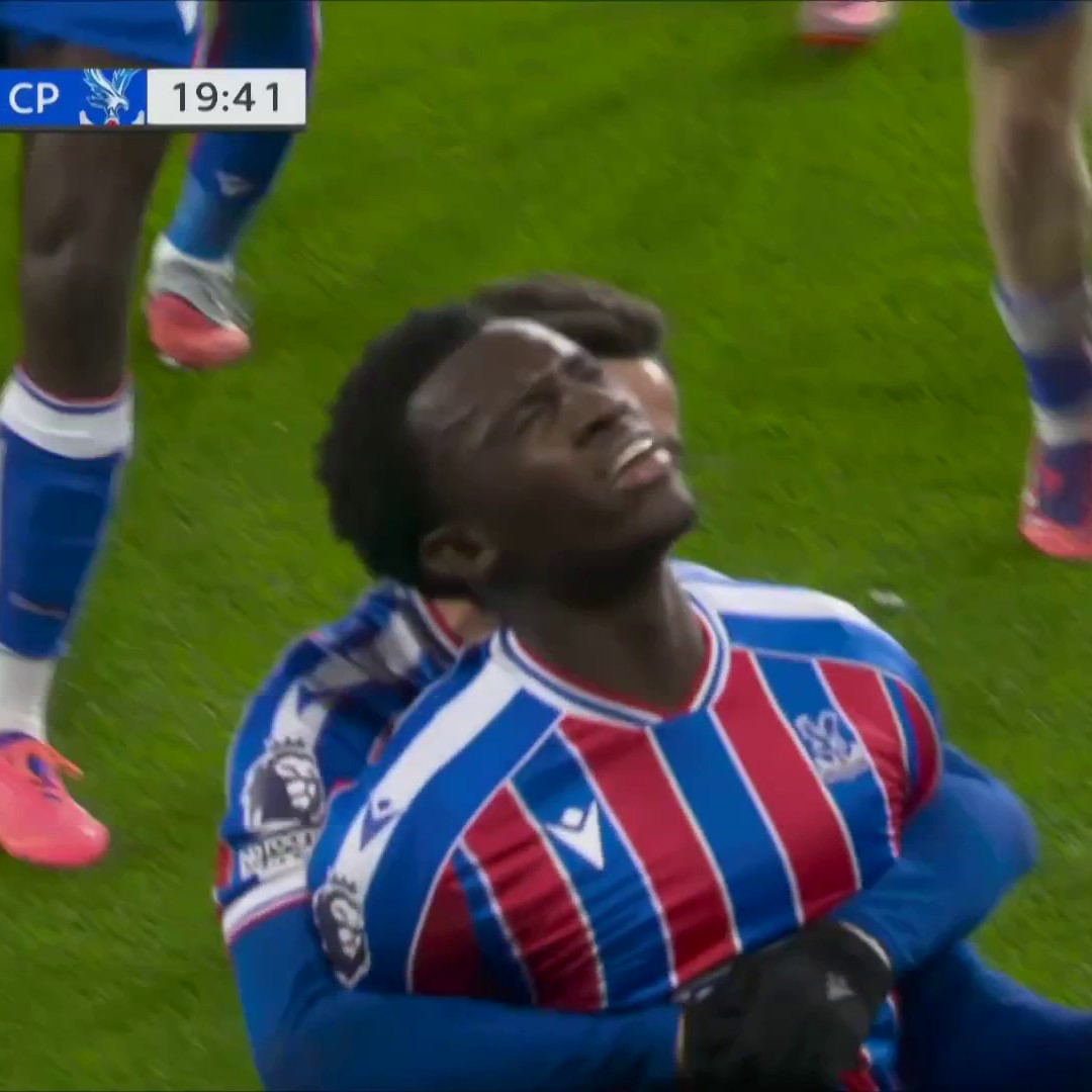 Eddie Nketiah marks his 50th game for Crystal Palace with the opening goal. 🦅