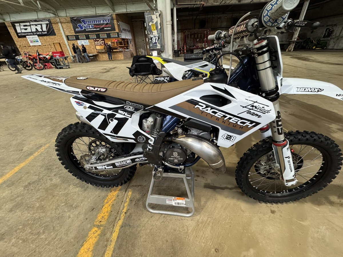marioncofarmer's tweet photo. Shaking off the rust and cold at #B52hanger today final test and tune before the Lebanon round of #GTacrenacross
@MXGRyan @Danielblair125 @pulpmx #racetexhtitanium #428concepts #twistedTeam @405Mods #1stphorm #bdmx #711 @Hqv_Motorcycles https://t.co/b3cJwveCXV