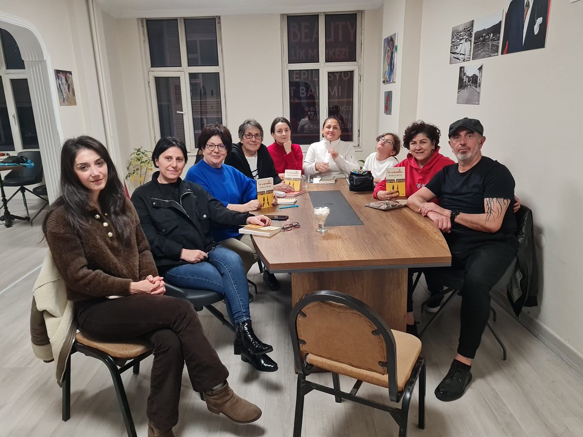 📚Rize BKS Kitap Kulübü ilk toplantısını Zülfü Livaneli'nin Bekle Beni kitabı ile gerçekleştirdi!

🥳Okumayı, paylaşmayı seven herkesi yeni yerimize bekleriz...