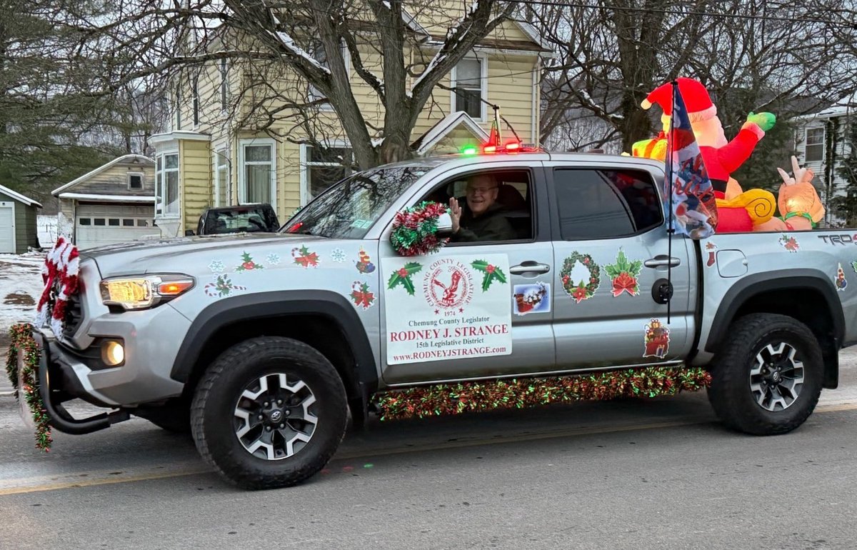 RodneyStrange's tweet image. The Southport Christmas Parade gets everyone in the holiday spirit! Kathi and I had a great time seeing everyone. Hope those who visited Christmas Land had a chance to see the live reindeer. They had some gorgeous antlers!